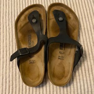 Gently used Birkenstock Giza sandals